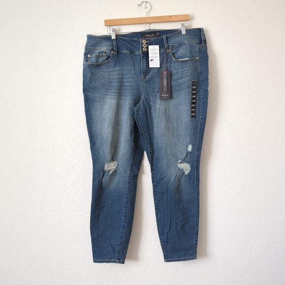 NWT TORRID Women's Jeans Plus Size 22R Jeggings Distressed Premium Stretch - Picture 6 of 8